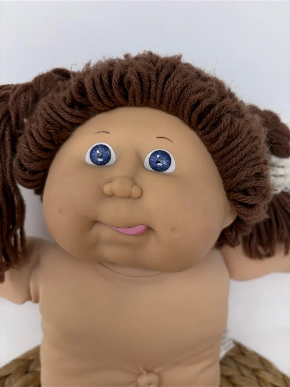CABBAGE PATCH KIDS Vintage Signed 1986 Girl Yarn Pigtails and Blue Eyes 15